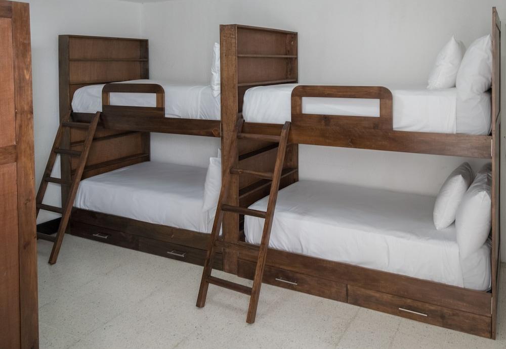 In & Out Hotel (Adults Only) Guatemala City Екстериор снимка