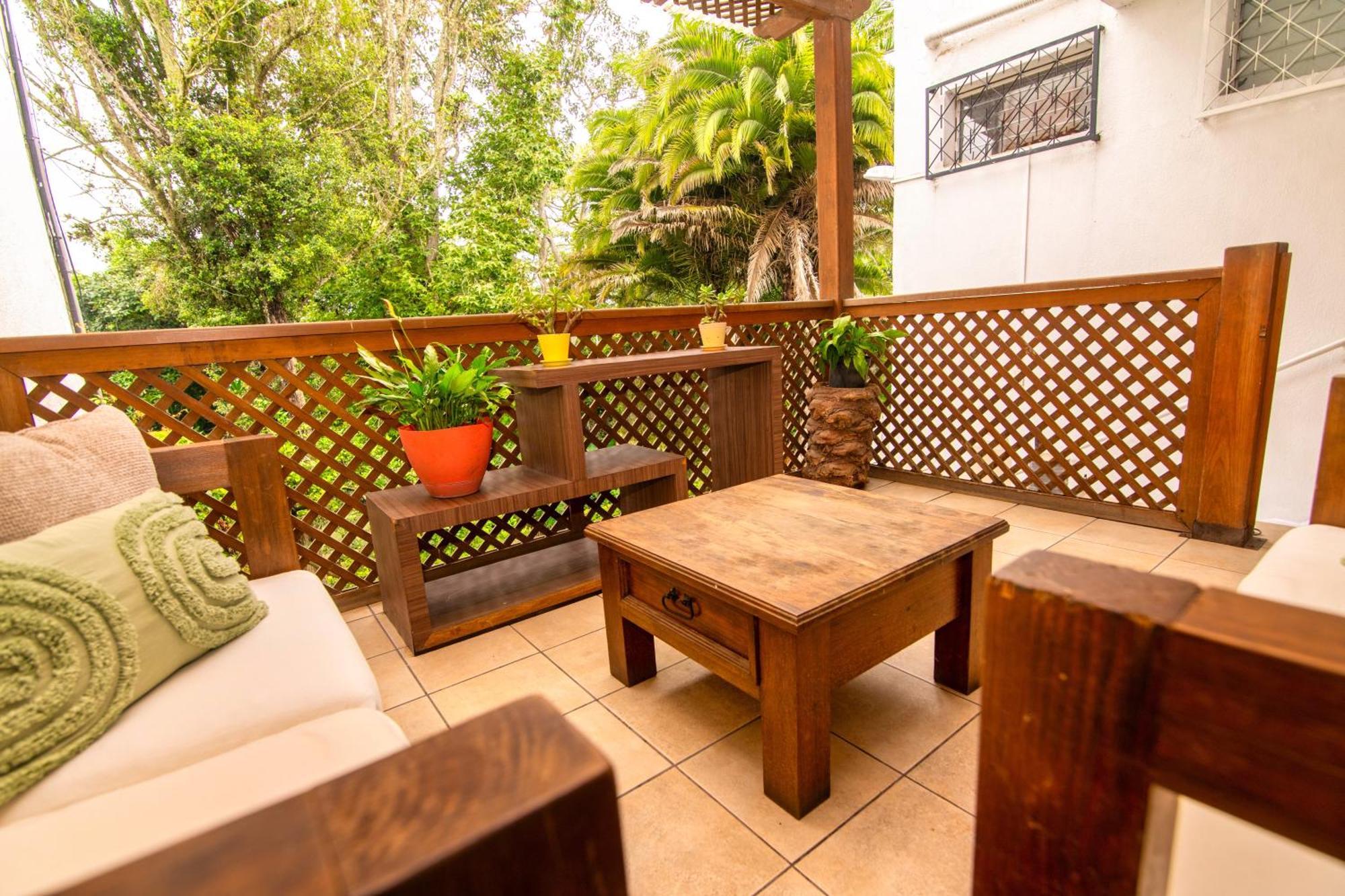 In & Out Hotel (Adults Only) Guatemala City Екстериор снимка